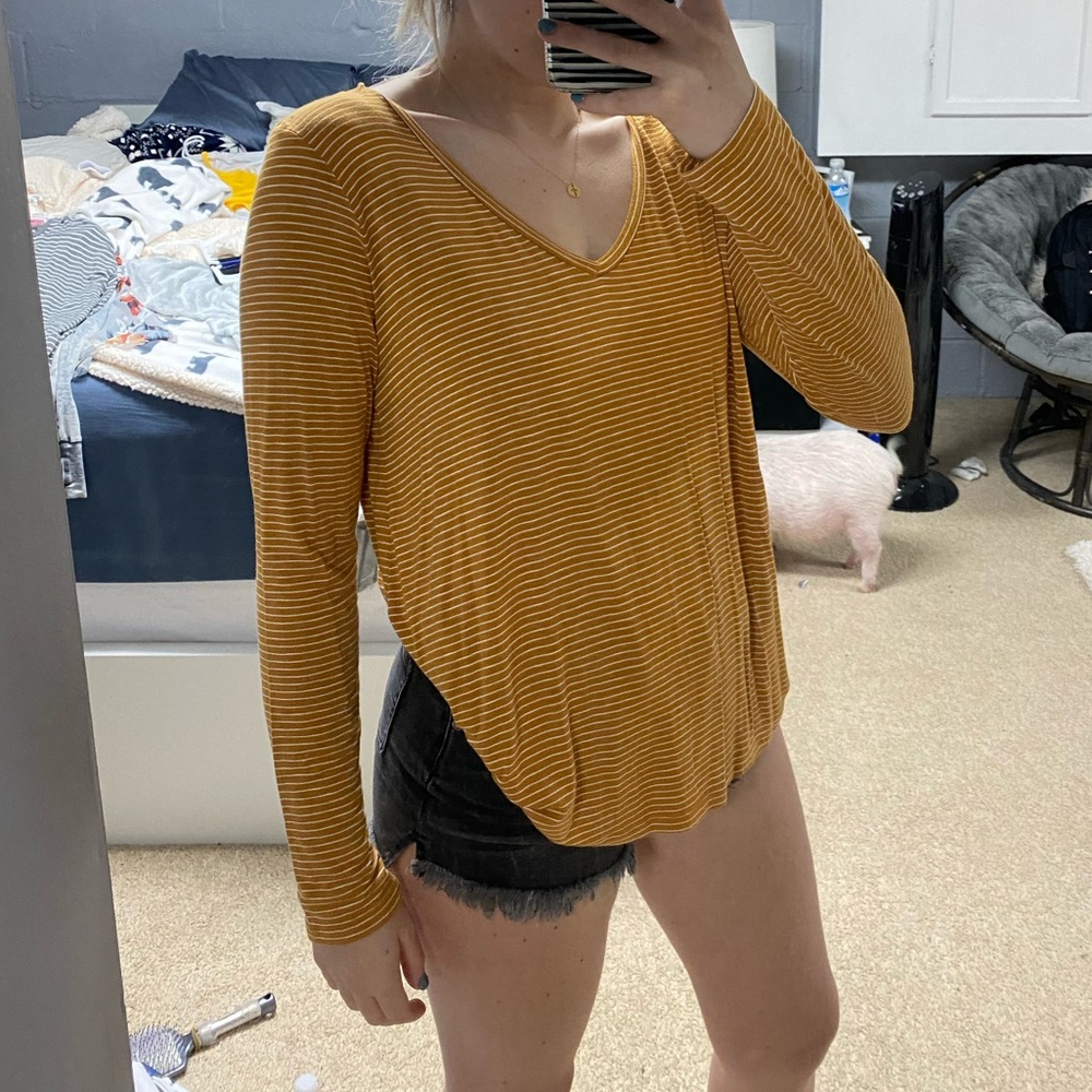 Soft and sexy tee!